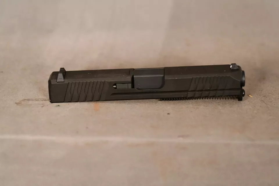 1 P80 Glock 19 Style,9mm slide assembly, 4” barrel
