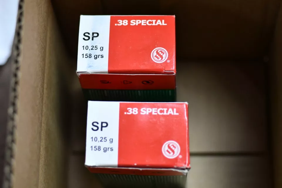 100 rds. of .38 Spl. cal. ammunition, S&B