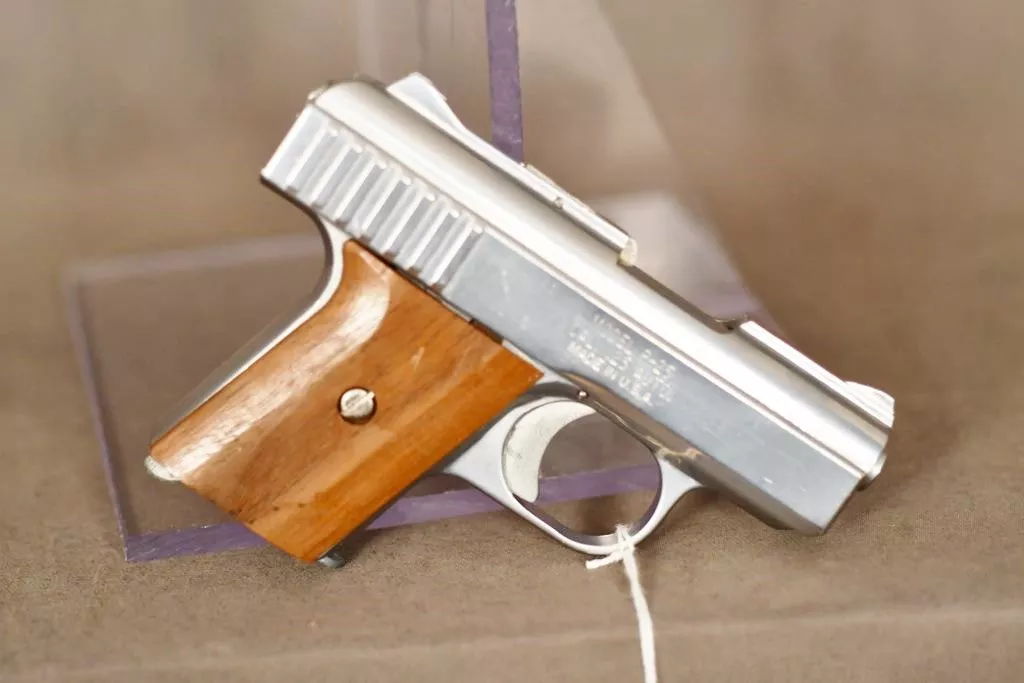 Raven P-25, .25 acp cal. auto pistol, Chrome, 2 1/2" barrel, Box